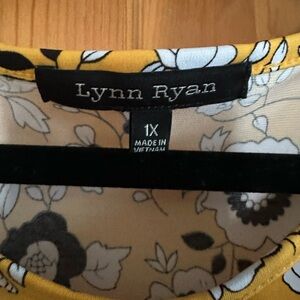 Lynn Ryan Floral Top - Yellow and Black